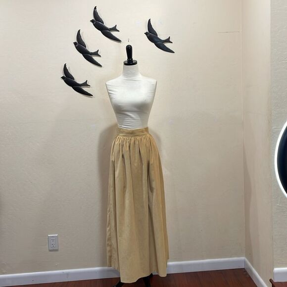 Courreges Paris Vintage  1970's Tan Corduroy Pleated Skirt  - 28  Waist / XS / S - Picture 1 of 15